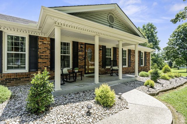 3718 Echo Valley Cir, La Grange, KY 40031