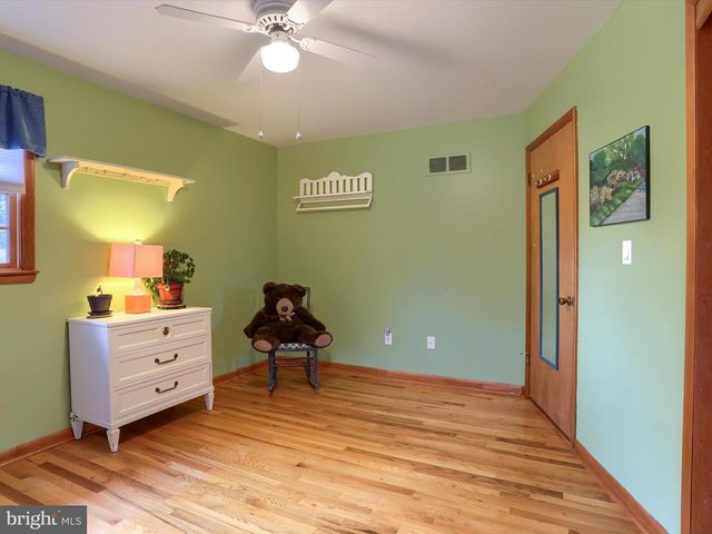 24 CIRCLE DRIVE, Mechanicsburg, PA 17055