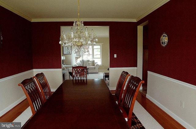 5 CORBIN DR, Exton, PA 19341