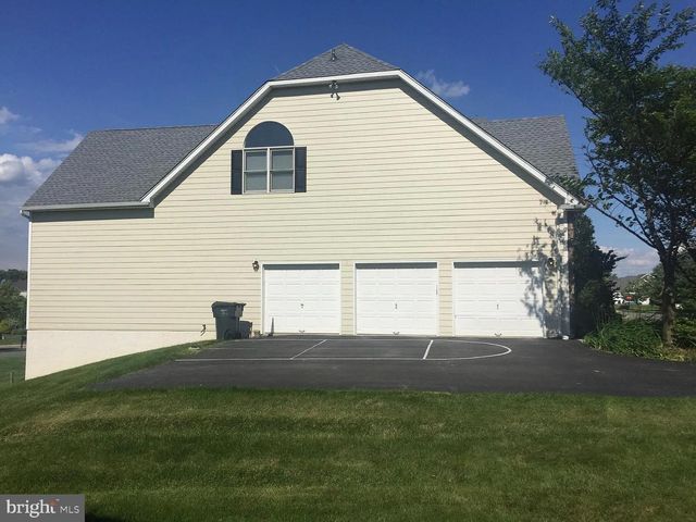 5 CORBIN DR, Exton, PA 19341