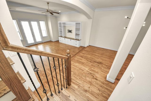 3422 Center Street, Houston, TX 77007