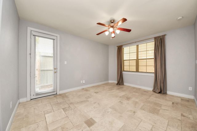 3422 Center Street, Houston, TX 77007