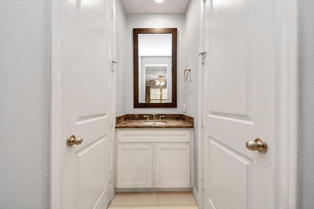3422 Center Street, Houston, TX 77007