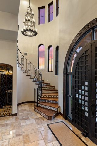 104 S Angel Light DR, Spicewood, TX 78669