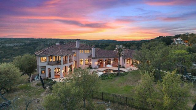 104 S Angel Light DR, Spicewood, TX 78669