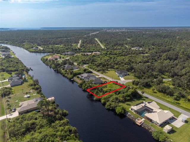 2162 DOOLITTLE LANE, Port Charlotte, FL 33953