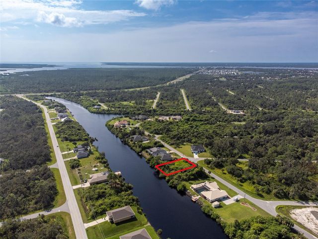 2162 DOOLITTLE LANE, Port Charlotte, FL 33953