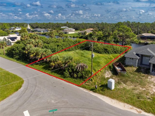 2162 DOOLITTLE LANE, Port Charlotte, FL 33953