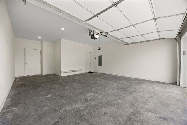 160 Bethany Loop SW C, Cedar Rapids, IA 52404