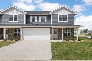160 Bethany Loop SW C, Cedar Rapids, IA 52404