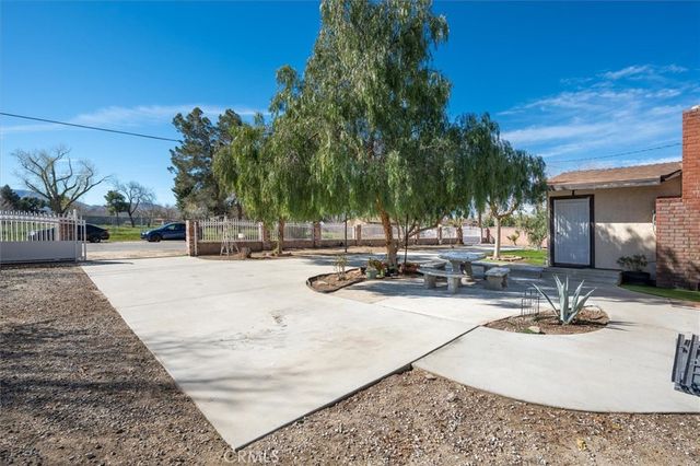 9857 E Avenue S 10, Littlerock, CA 93543