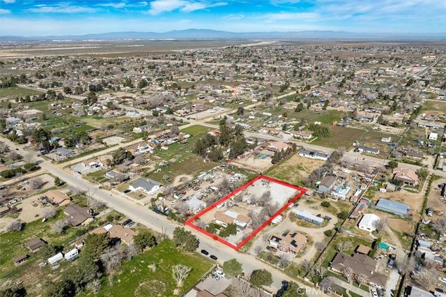 9857 E Avenue S 10, Littlerock, CA 93543