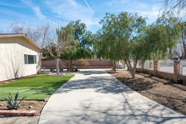 9857 E Avenue S 10, Littlerock, CA 93543