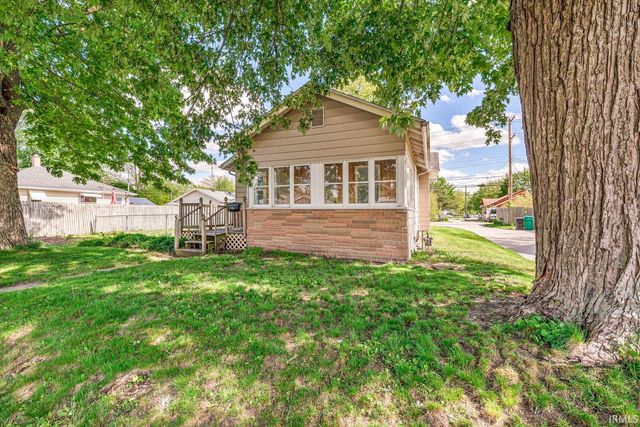 1731 Homewood Avenue, Mishawaka, IN 46544