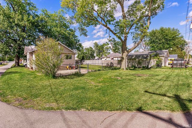 1731 Homewood Avenue, Mishawaka, IN 46544