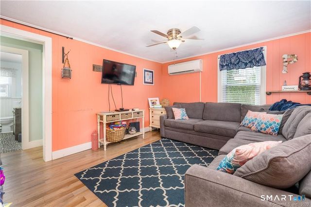 4 Elinor Road, Old Saybrook, CT 06475