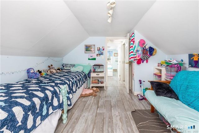 4 Elinor Road, Old Saybrook, CT 06475