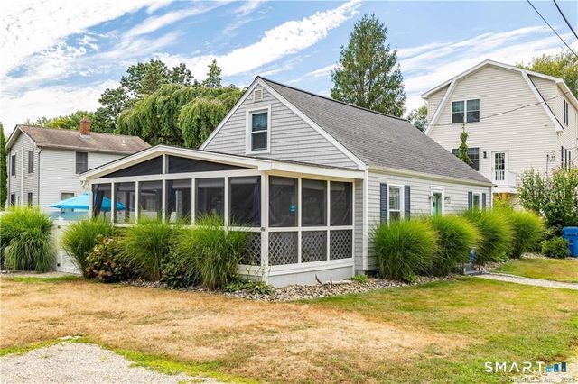 4 Elinor Road, Old Saybrook, CT 06475