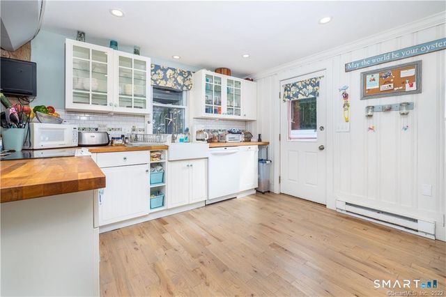 4 Elinor Road, Old Saybrook, CT 06475