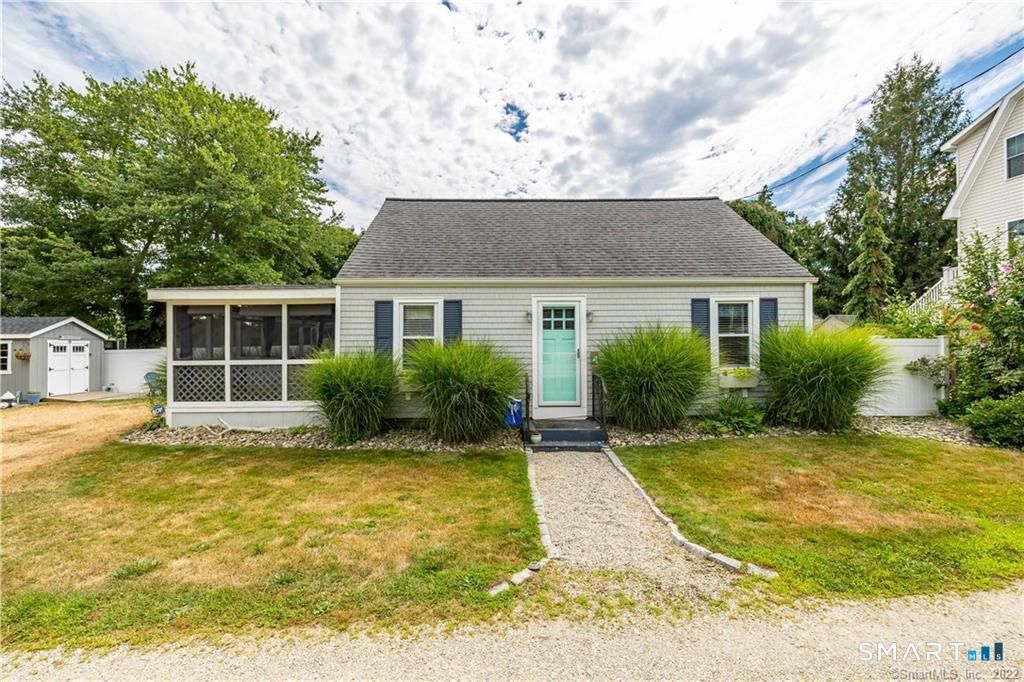 4 Elinor Road, Old Saybrook, CT 06475