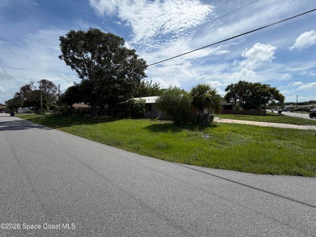 2138 Advana Street NE, Palm Bay, FL 32905