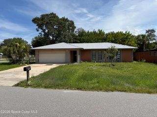 2138 Advana Street NE, Palm Bay, FL 32905