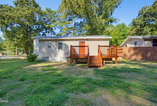 6209 Old Fairground Road, Benson, NC 27504