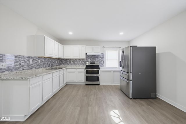 6209 Old Fairground Road, Benson, NC 27504