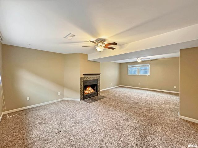 5118 W GREENRIDGE Court, Peoria, IL 61615