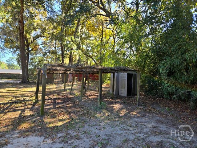 1027 Mohawk Street, Savannah, GA 31419