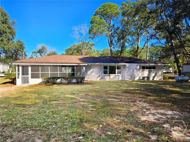 1027 Mohawk Street, Savannah, GA 31419