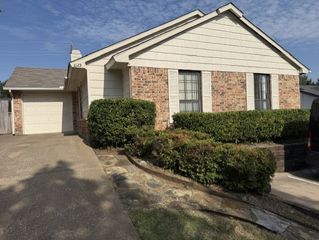 3125 Grapevine Lane, Plano, TX 75074