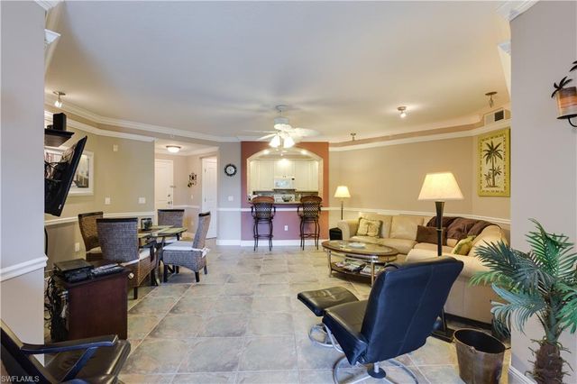 2825 Palm Beach BLVD 308, Fort Myers, FL 33916