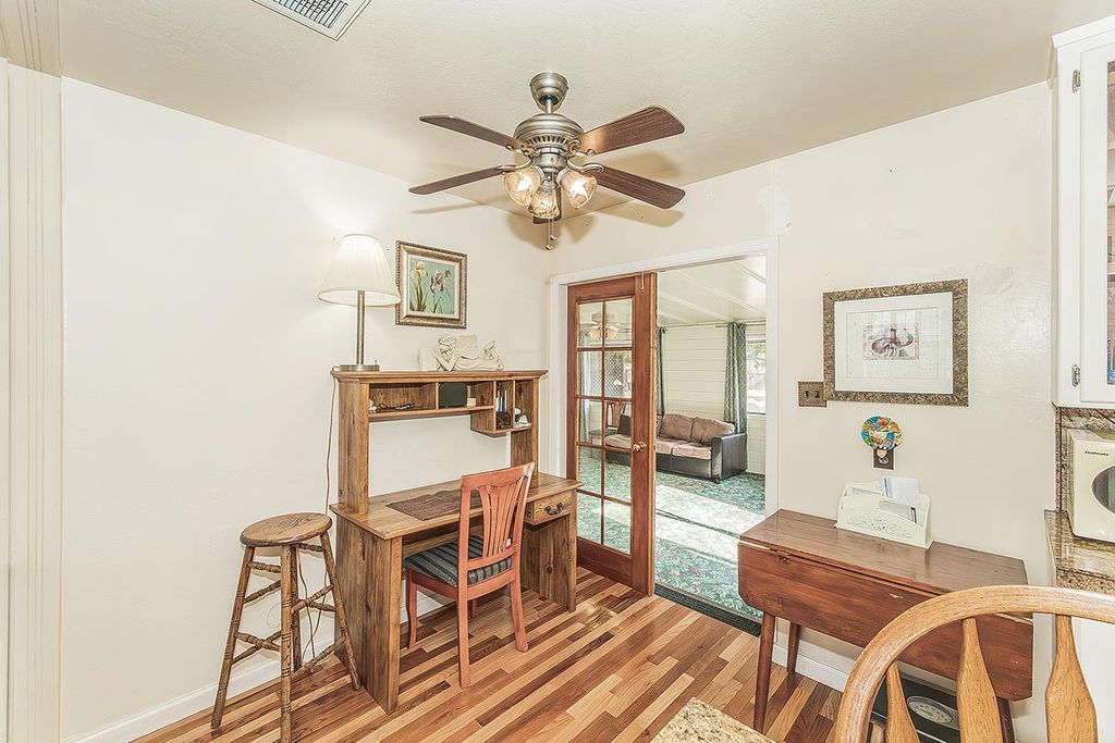 Image 5 of property listing at 1436 S Fairway Street, Visalia, CA 93277