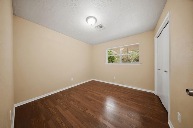 401 Turner Cemetery Road, Livingston, TX 77351