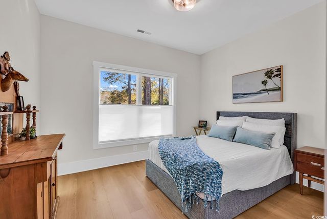 1521 Hawthorn Dr., Pawleys Island, SC 29585