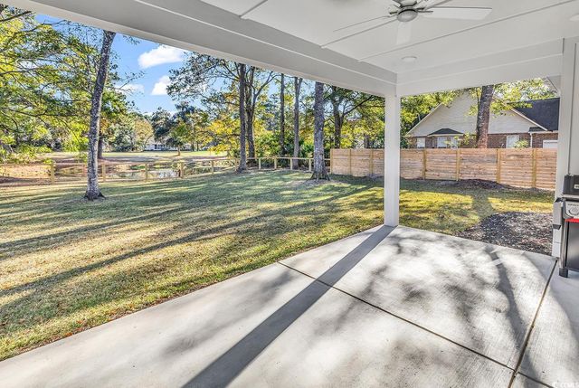 1521 Hawthorn Dr., Pawleys Island, SC 29585