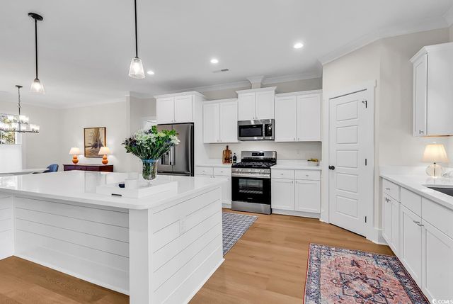 1521 Hawthorn Dr., Pawleys Island, SC 29585