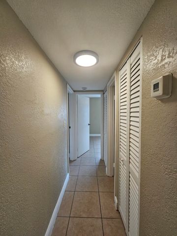 4324 NW 9th Avenue 6-1c, Deerfield Beach, FL 33064