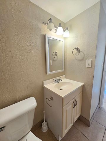 4324 NW 9th Avenue 6-1c, Deerfield Beach, FL 33064
