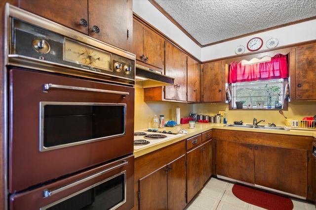 3607 Five Notch Road, Marshall, TX 75672
