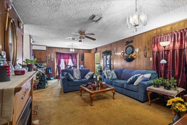 3607 Five Notch Road, Marshall, TX 75672