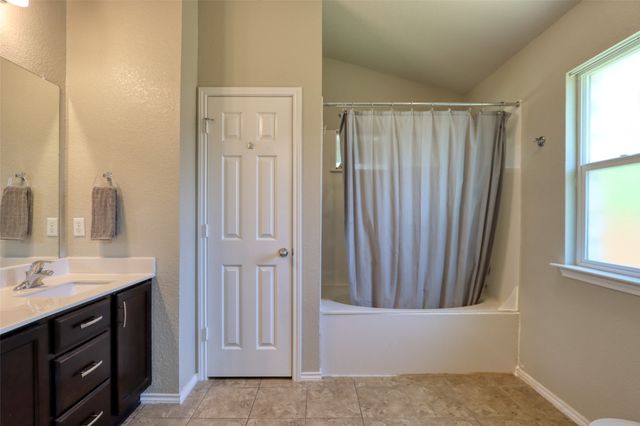 6505 Vista View Drive, Waco, TX 76712