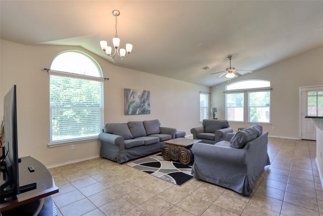 6505 Vista View Drive, Waco, TX 76712