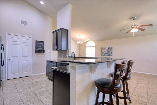 6505 Vista View Drive, Waco, TX 76712