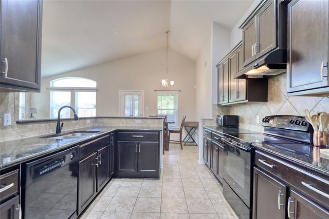 6505 Vista View Drive, Waco, TX 76712