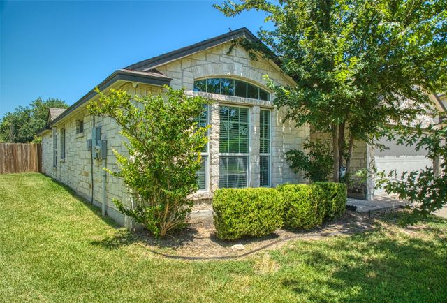 6505 Vista View Drive, Waco, TX 76712