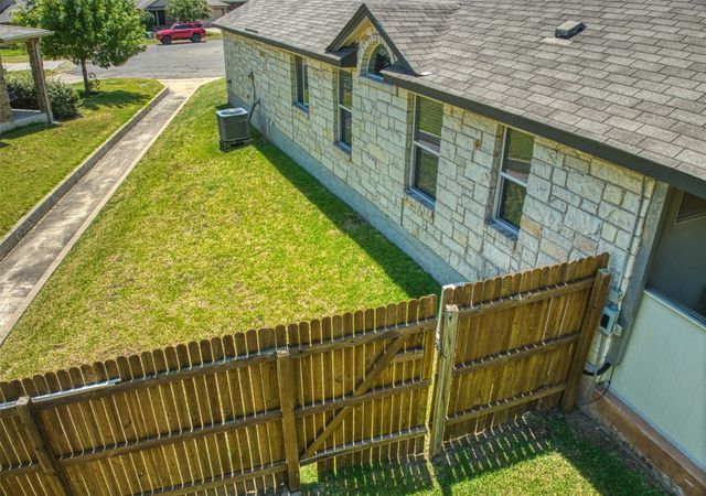 6505 Vista View Drive, Waco, TX 76712