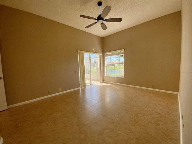 4310 MURFIELD DRIVE E, Bradenton, FL 34203