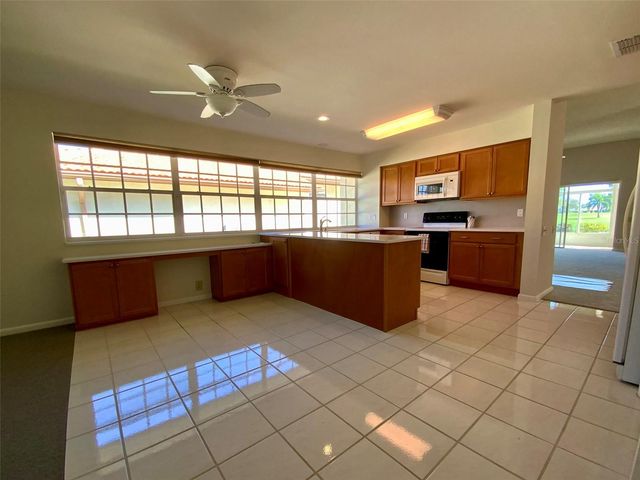 4310 MURFIELD DRIVE E, Bradenton, FL 34203